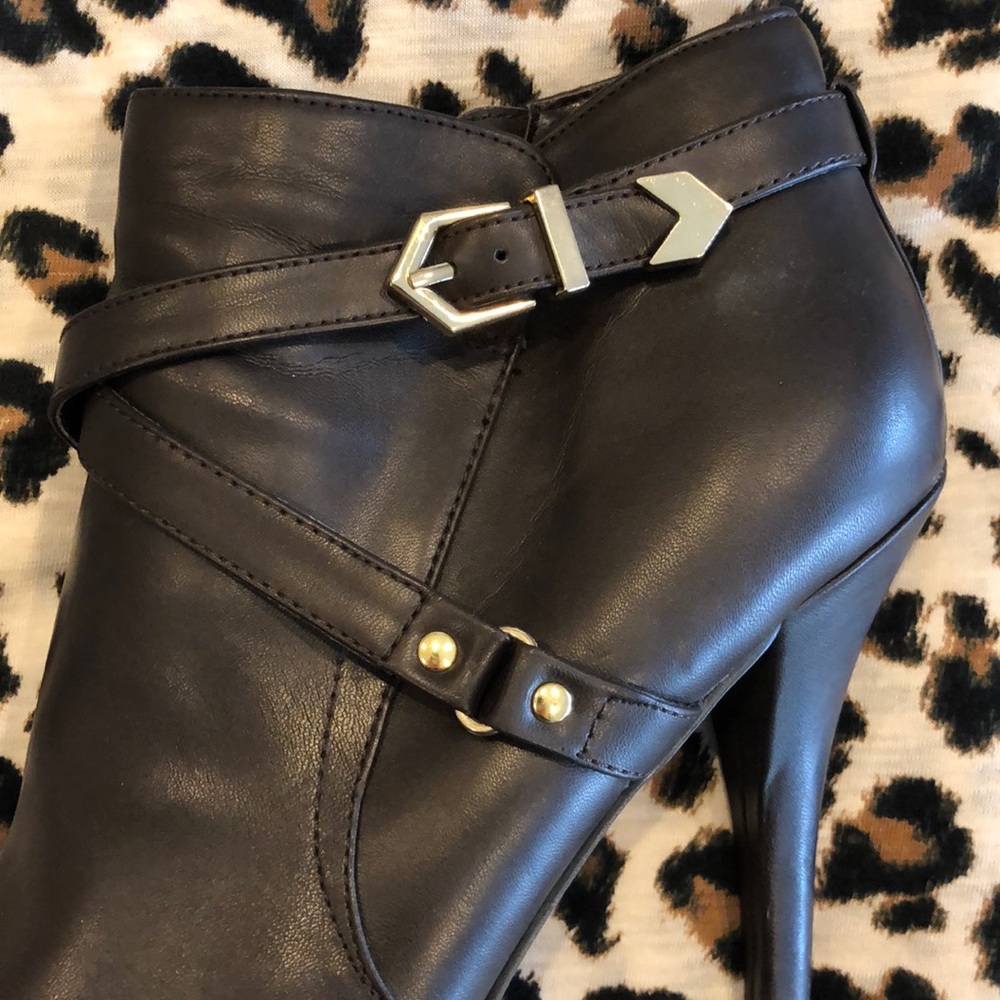 Guess Booties - Picture 7 of 8